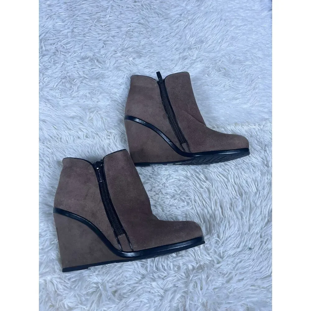 Vince Camuto vince camuto